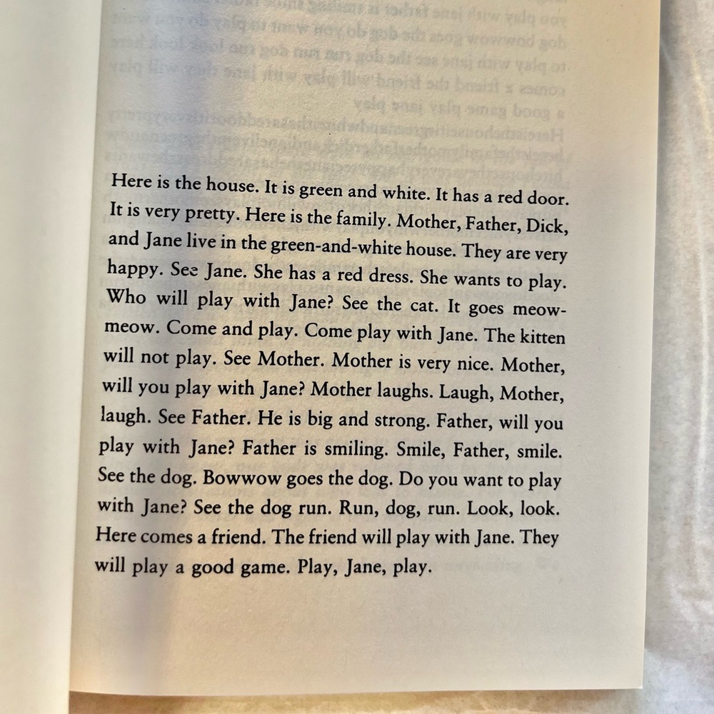 The Bluest Eye by Toni Morrison - Picture 4 of 5